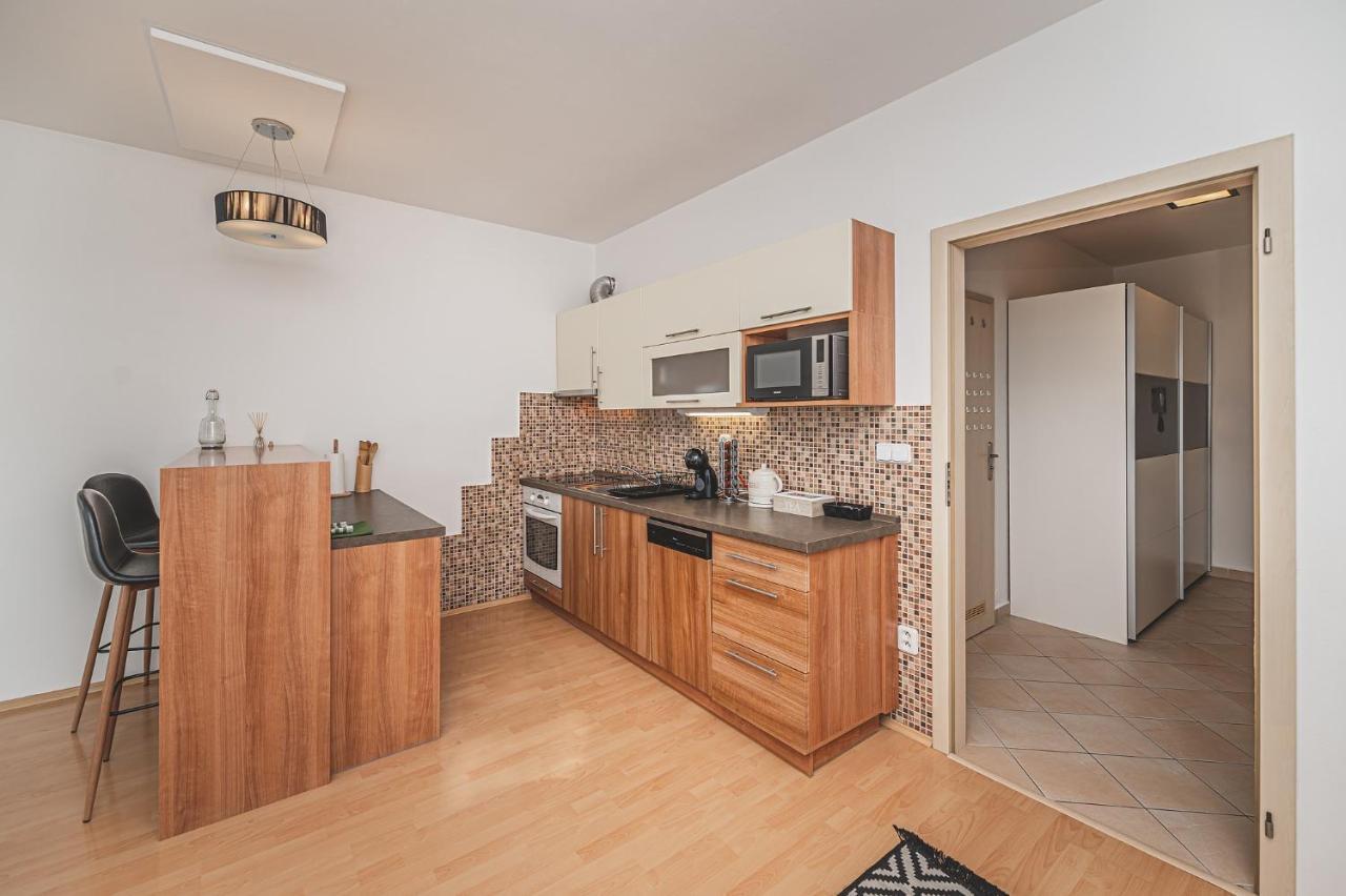 °°°Carolina'S Modern Apartment °°° Hradec Králové Exteriér fotografie